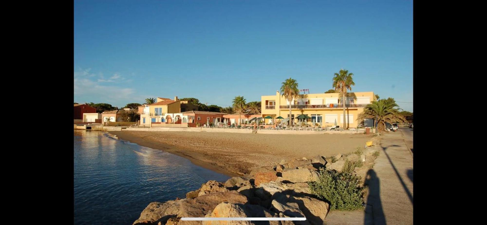 Port De Hyeres L'Etoile Marine Apartment ภายนอก รูปภาพ
