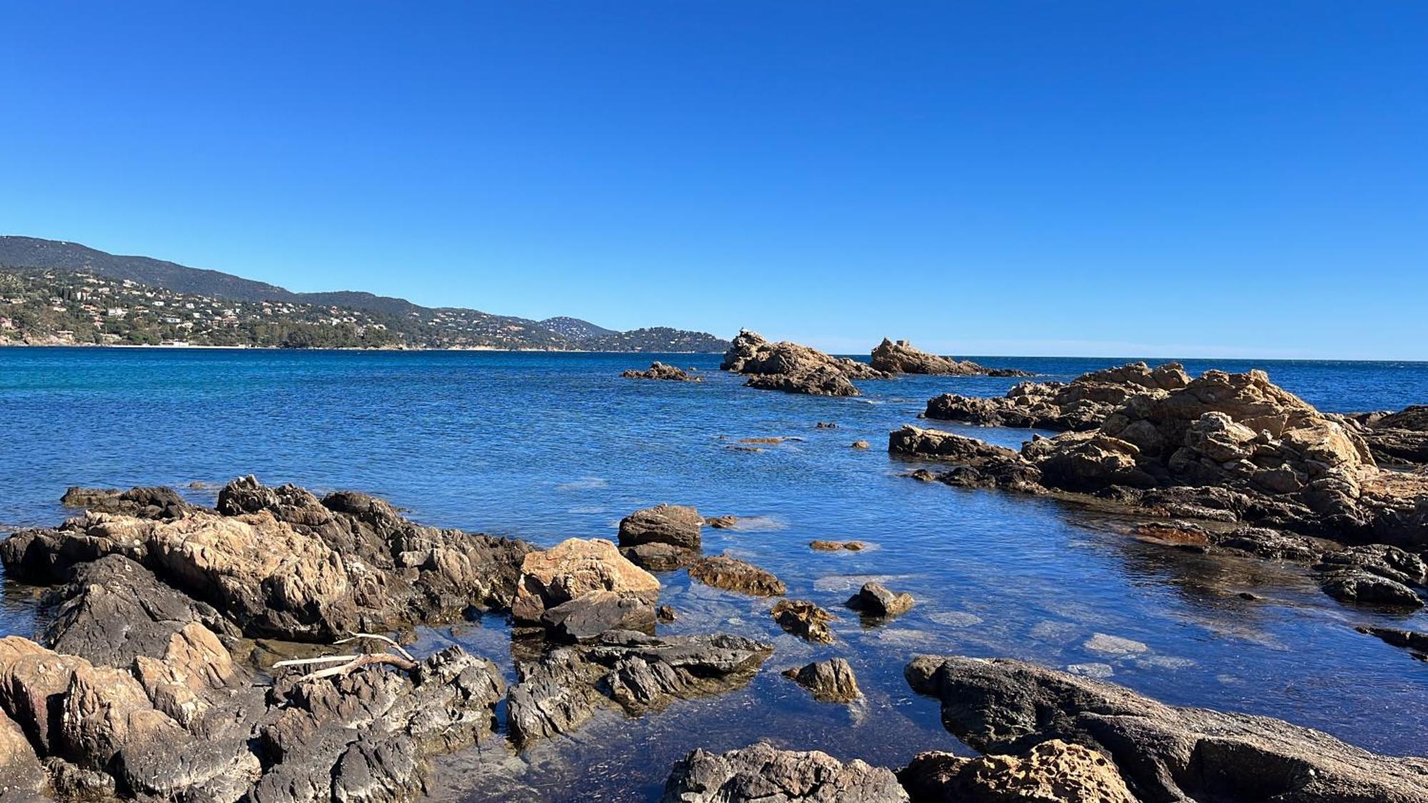 Port De Hyeres L'Etoile Marine Apartment ภายนอก รูปภาพ