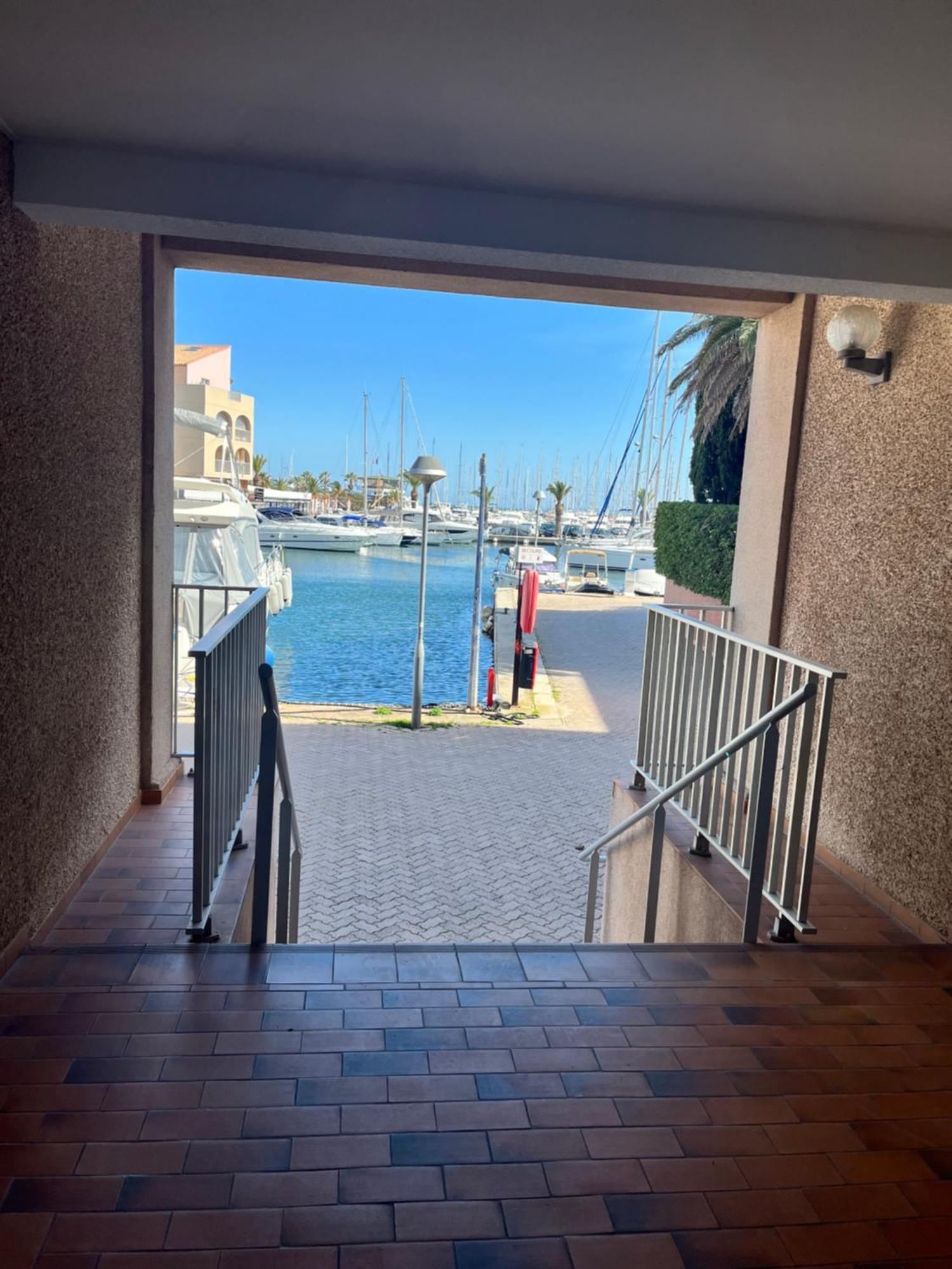 Port De Hyeres L'Etoile Marine Apartment ภายนอก รูปภาพ